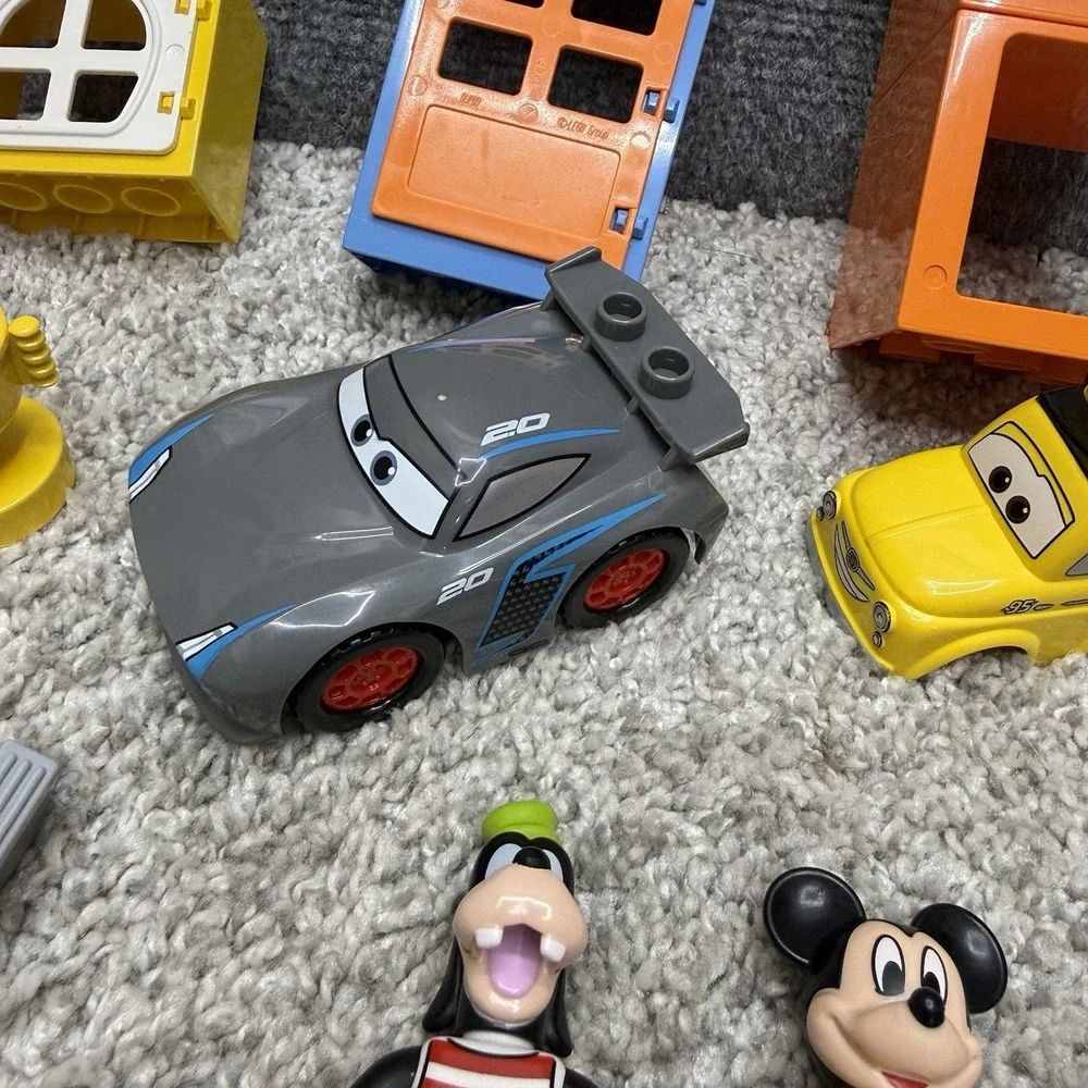 Lego Duplo Parts and pieces figures Disney Pixar Micky Goofy Cars animals Lot